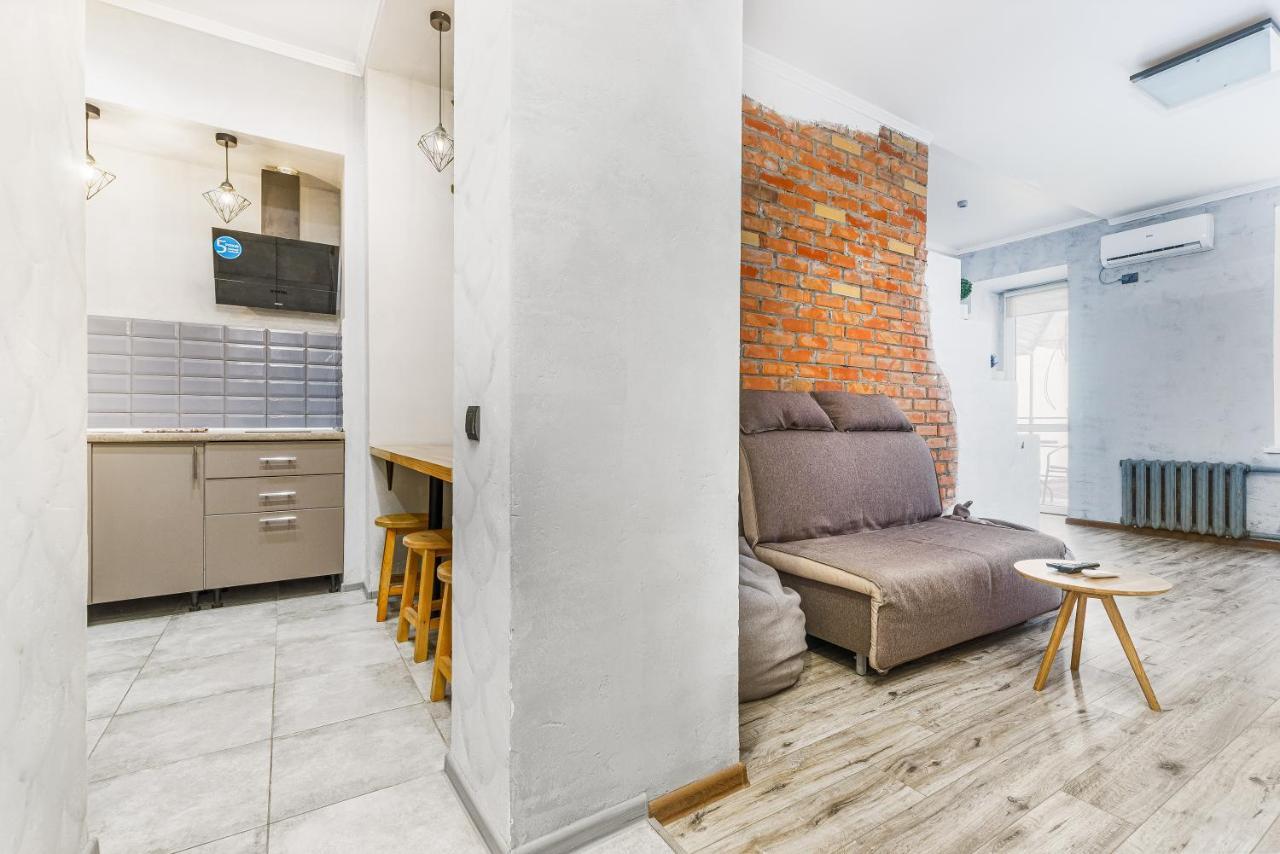 Loft On Mayakovsky 9 Odessa Exterior foto