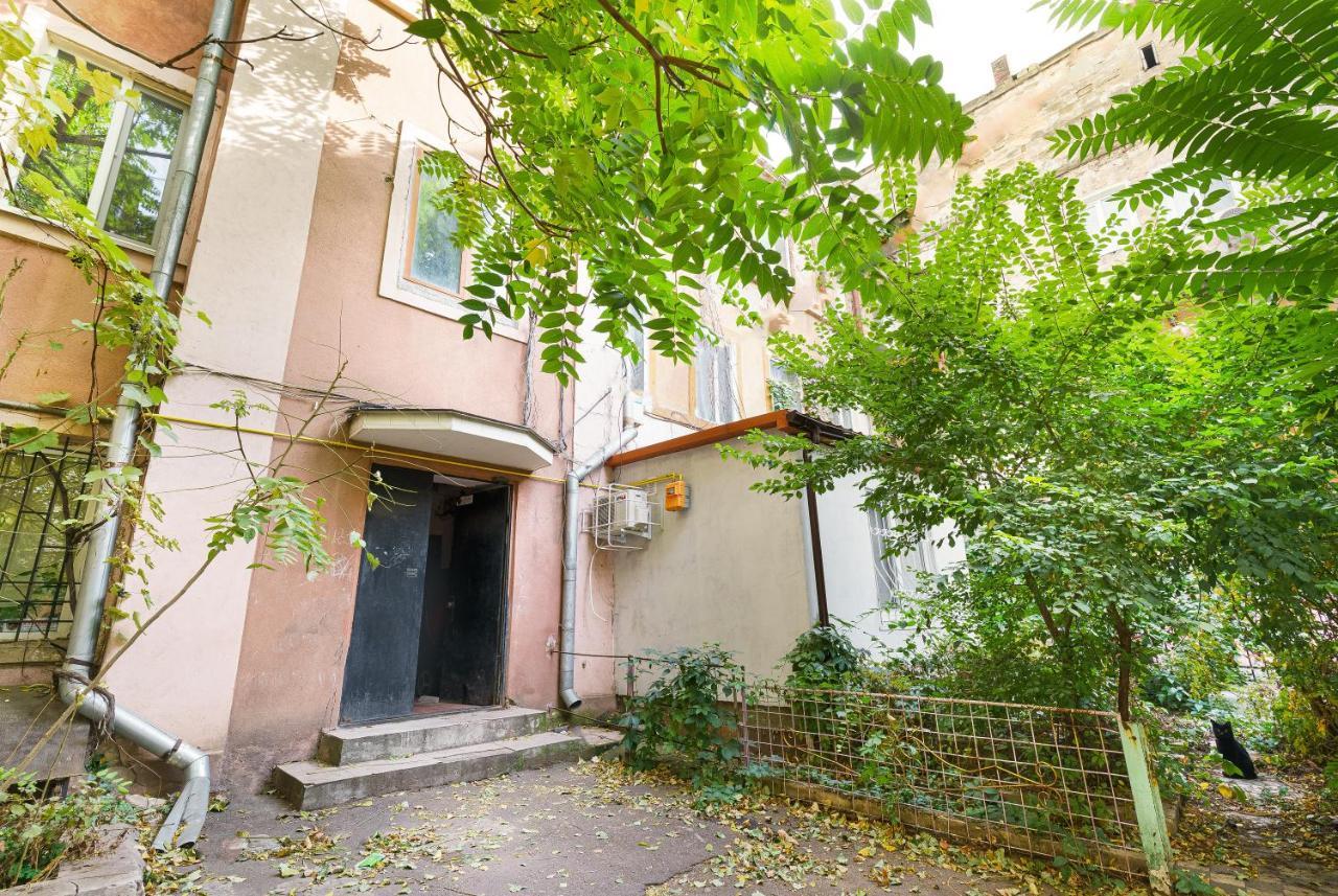 Loft On Mayakovsky 9 Odessa Exterior foto